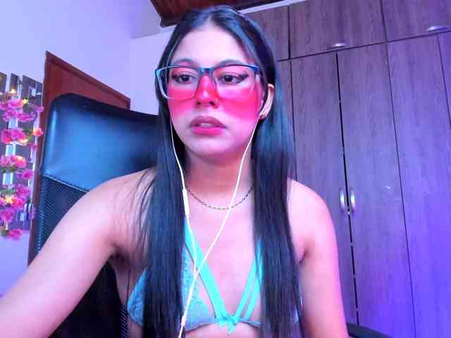 ALYSSON18