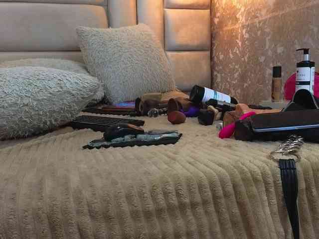 CrystalBrooke3x