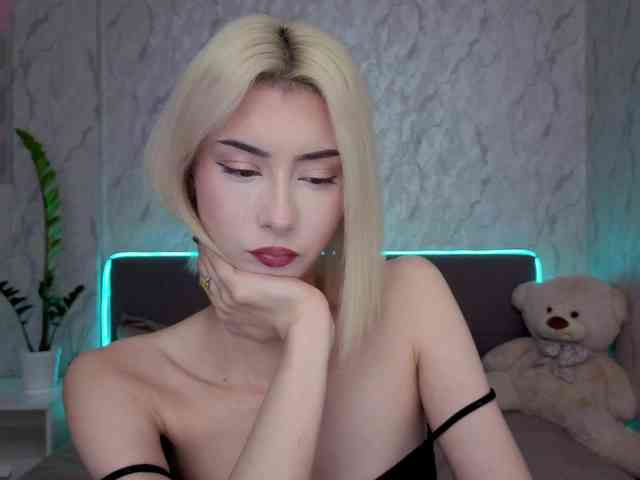 kittysocutie