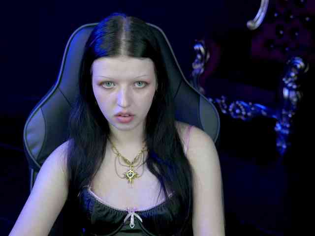 NaughtyAnna