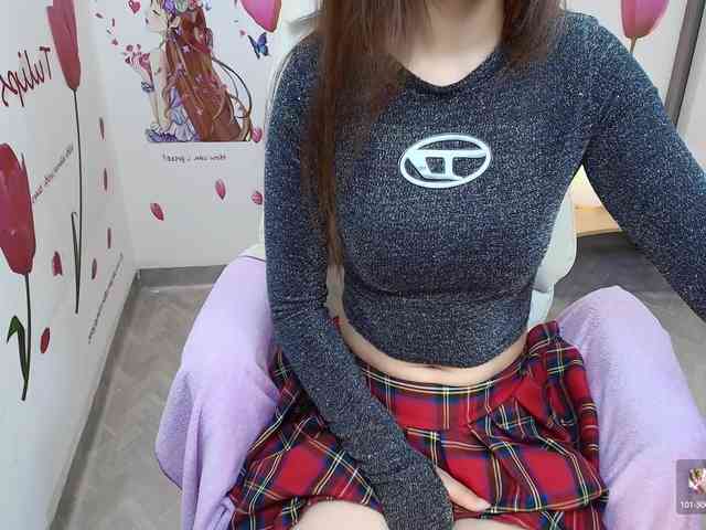 Angela19