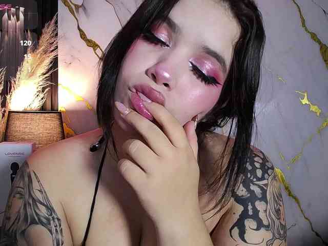 ashley_crotez