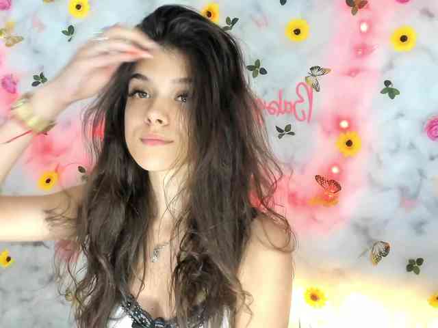 VICKYWALLES