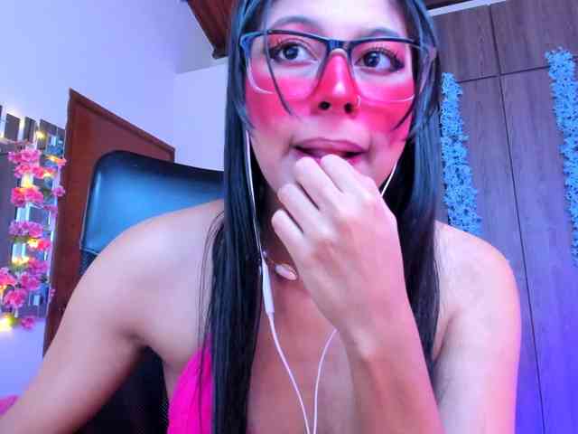 ALYSSON18