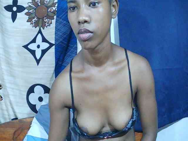 Sexy-Sarah
