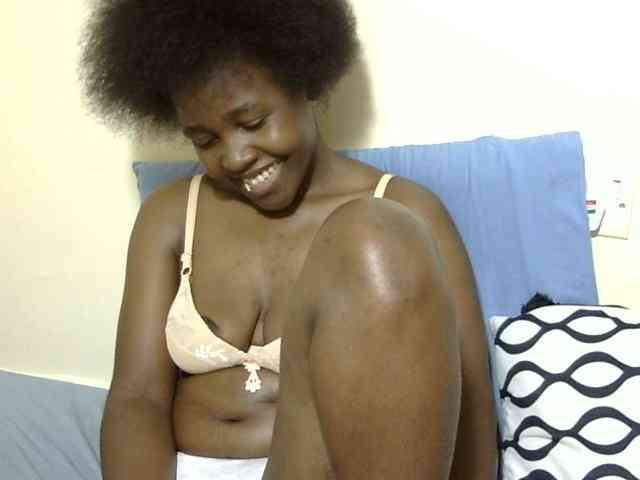 Sweet-ebony20