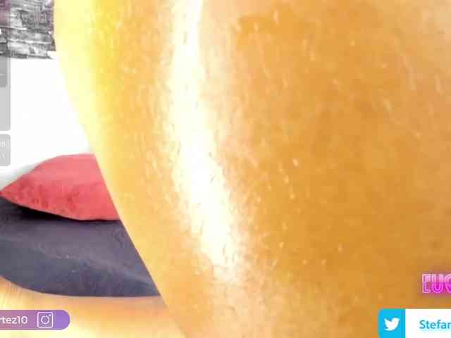 SeductiveEbonyLatina