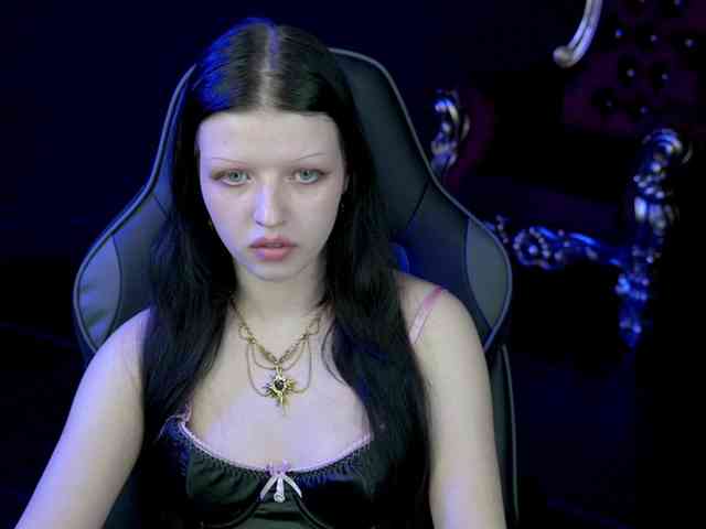 NaughtyAnna