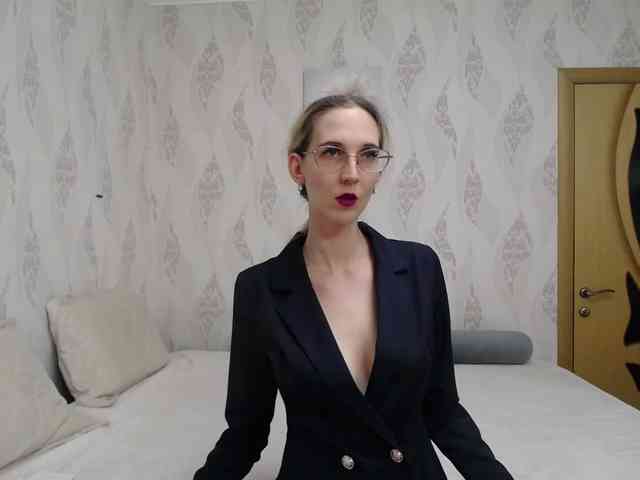 LizzieBrait