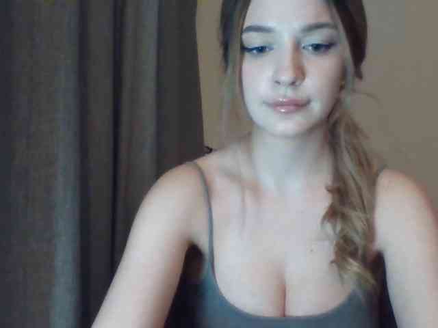 EvelineTop
