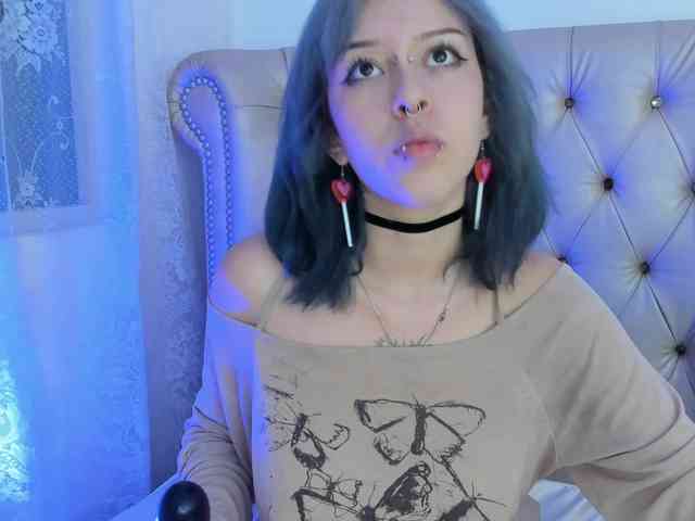 AlexaFoxy18