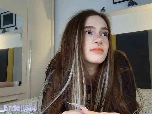 BrokenDoll666