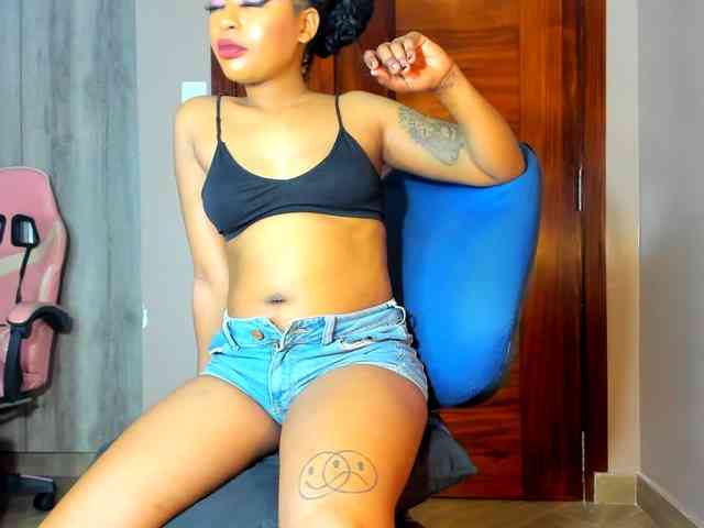 PetiteAsshley