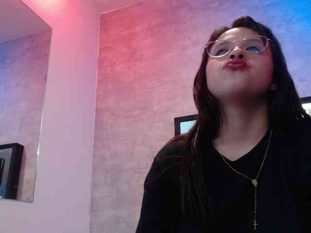 ZoeCuttie