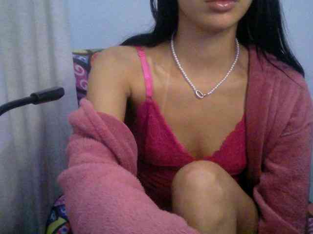 Isabella048
