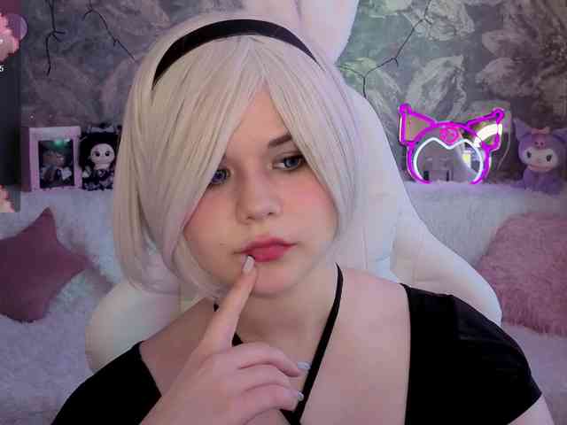 Hornysweetebony