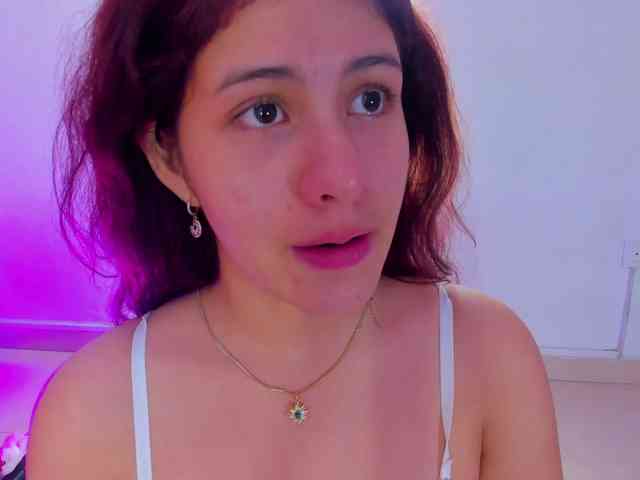 miaqueen021