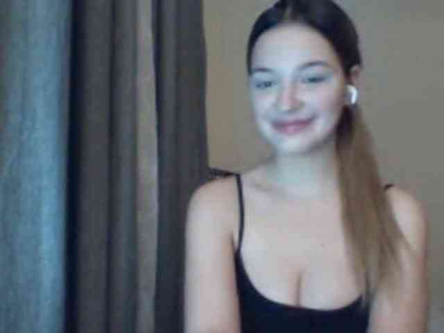EvelineTop