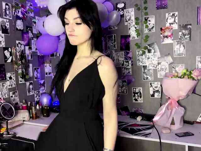 RebeGoldNoir