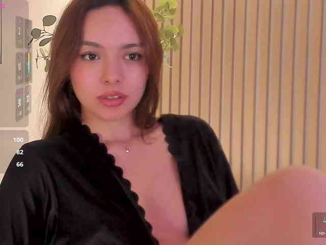 NaomiSainz