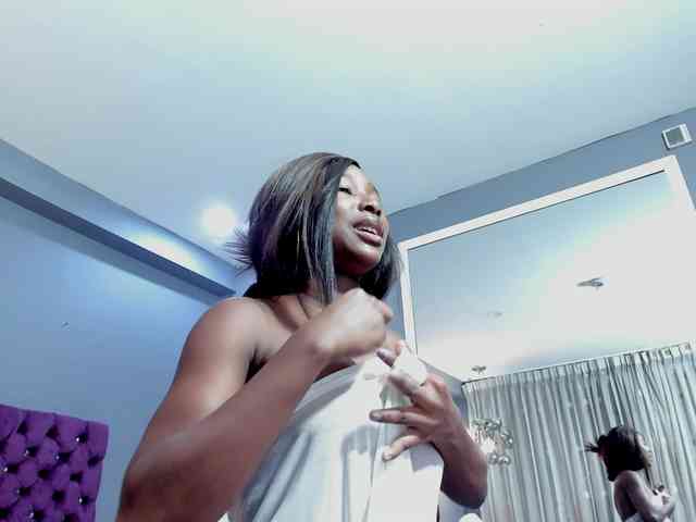 LaylaChisholm