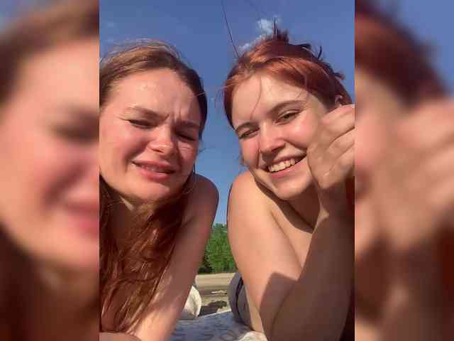 2PrettyGirls