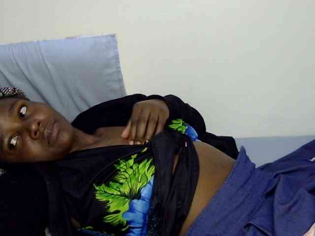 Sweet-ebony20