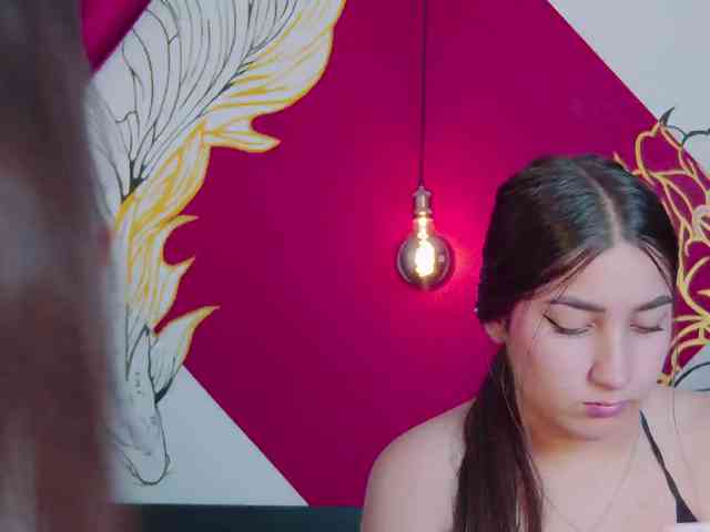 kinkyzoeandema