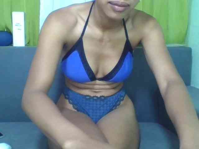 HotgirlURIEL