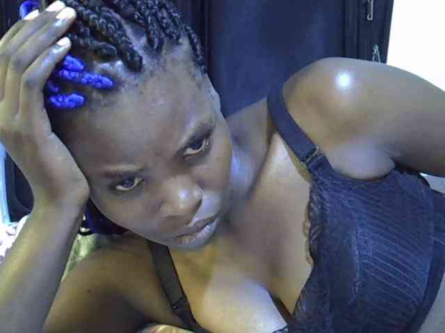 Roxy-Sunny