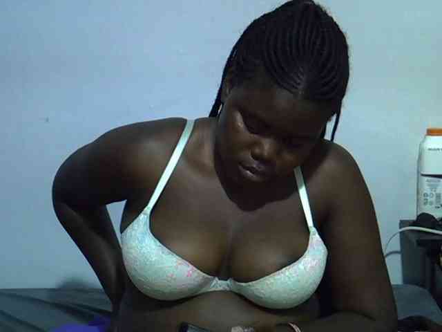 EmilyJons