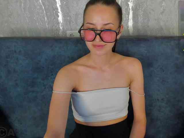 Emilia-Wayne