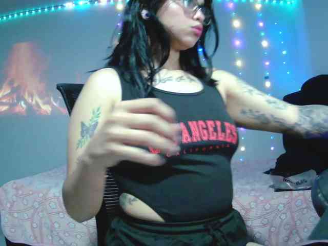 HotgirlURIEL