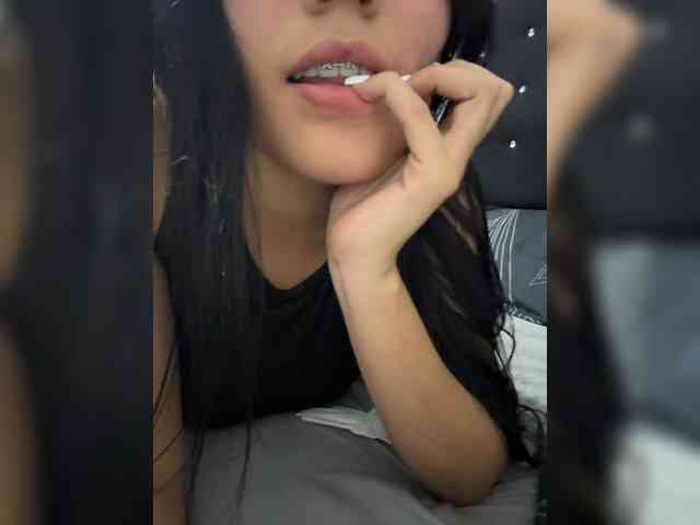 MiiaaCarter
