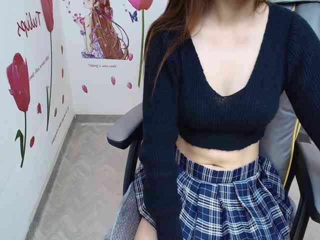 Angela19