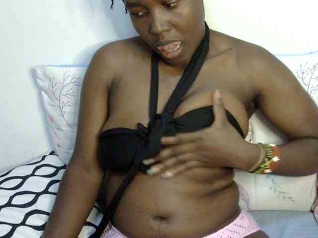 Sweet-ebony20