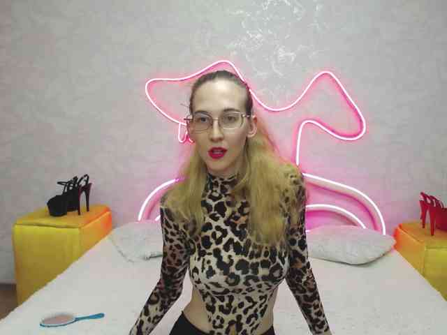 LizzieBrait