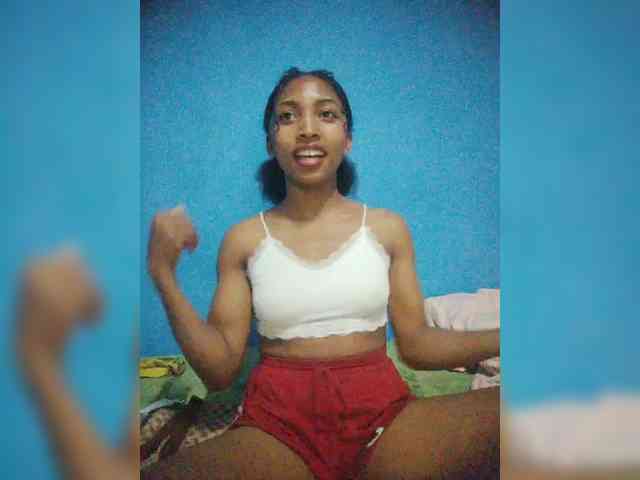 NaomiSainz