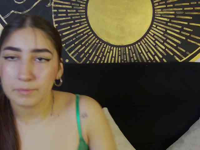 kinkyzoeandema