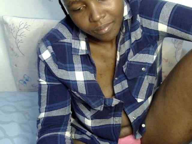 Sweet-ebony20