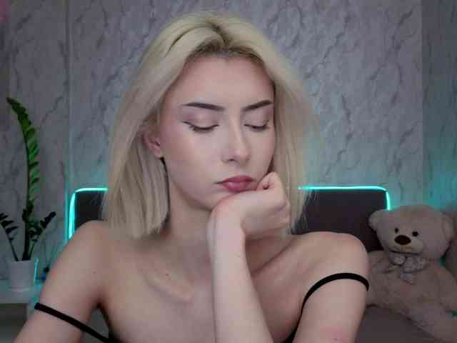 kittysocutie