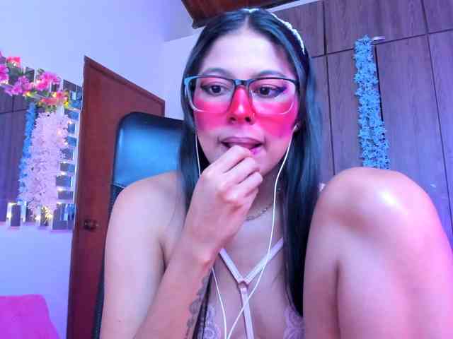 ALYSSON18