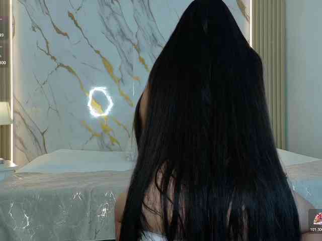 ZoeLonghair