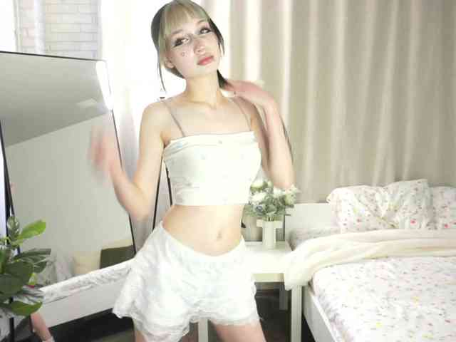 White-Rabb1