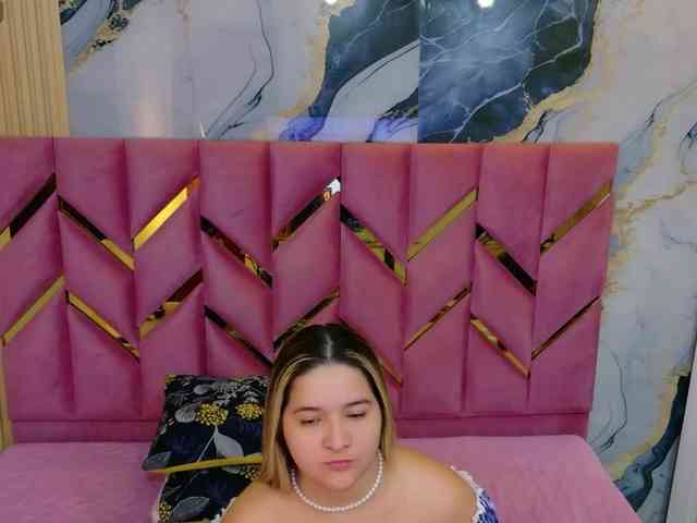 MEGANARIANAA