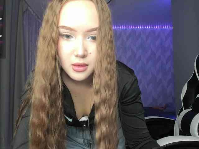 11-Emilia-11
