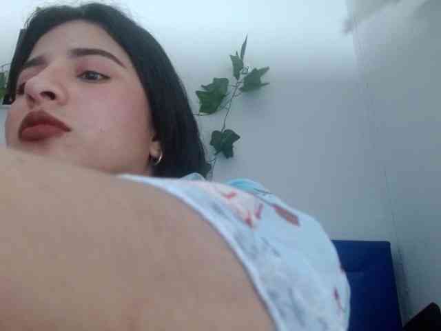 Alanaa-sweety2