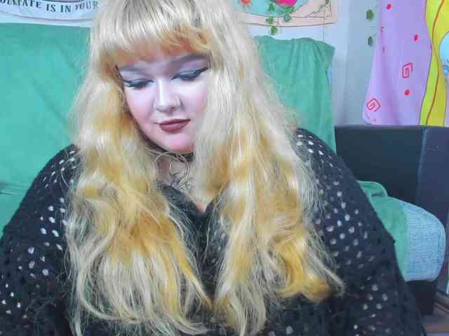 -CandyM1lky-