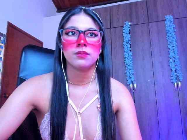 ALYSSON18