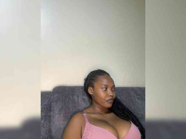 Busty-Princess1